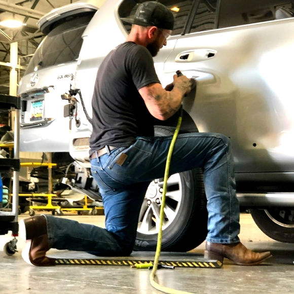 Meet your Posher, Matt - Picture 1 of 8